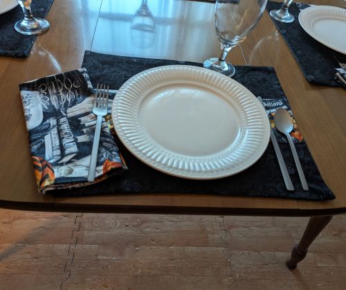 Haunted Harvest Placemat Napkin Set - Image 8
