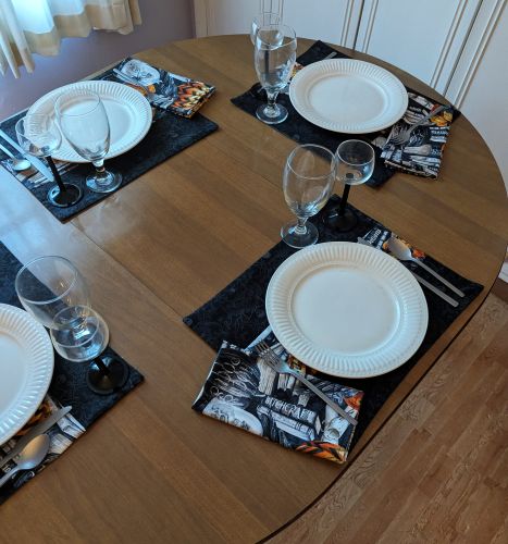 Haunted Harvest Placemat Napkin Set - Image 11