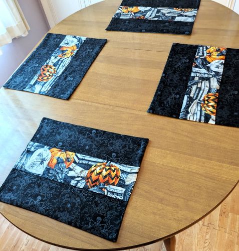 Haunted Harvest Placemat Napkin Set - Image 13