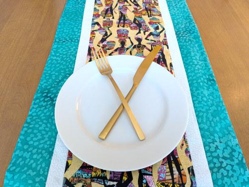 African Women Table Runner Green - Image 3
