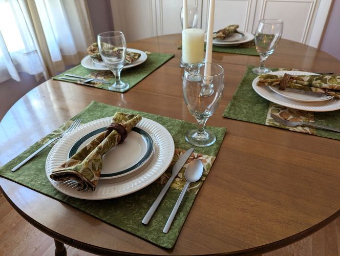 Autumn Splendor Placemat Napkin Set - Image 5