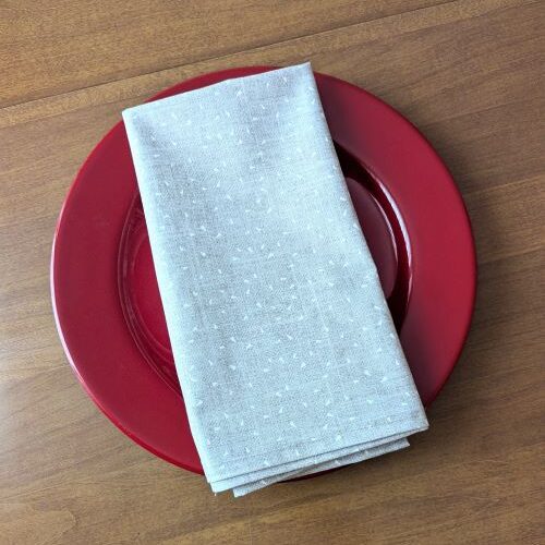 Tan and White Dinner Table Napkins - Image 4