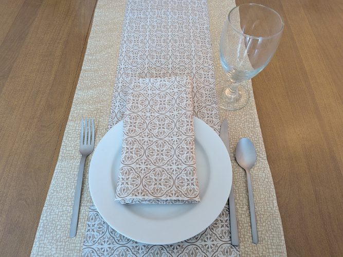 Beige Medallion Table Runner Napkin Set
