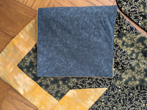 Black and Gold Tree Skirt Star - Image 11