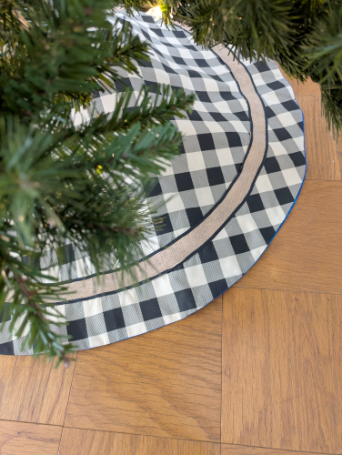 Cream and Black Buffalo Plaid Tree Skirt - Image 5