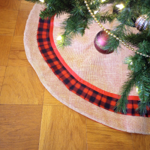 Red & Black Buffalo Burlap Tree Skirt