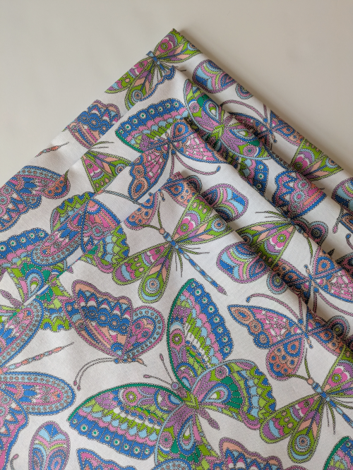 Butterfly Dinner Table Napkins - Image 10