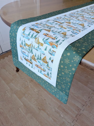 Camper Christmas Table Runner Green - Image 11