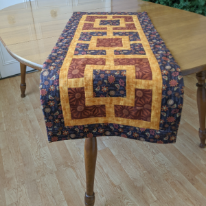Country Birds Farmhouse Table Runner Brown