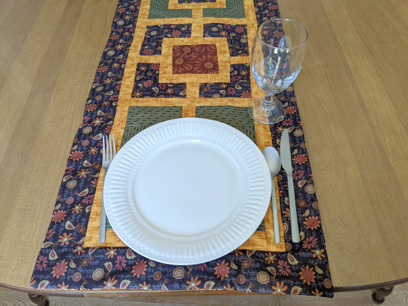 Country Birds Farmhouse Table Runner Green - Image 5
