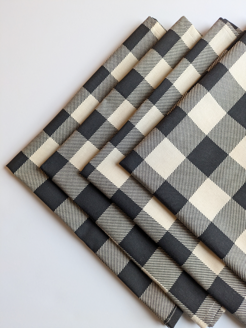 Black and Cream Buffalo Plaid Dinner Table Napkins - Image 8