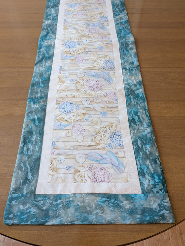 Flip-Flop Table Runner Blue - Image 13
