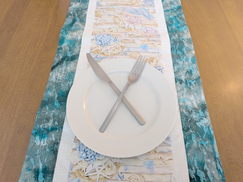 Flip-Flop Table Runner Blue - Image 5