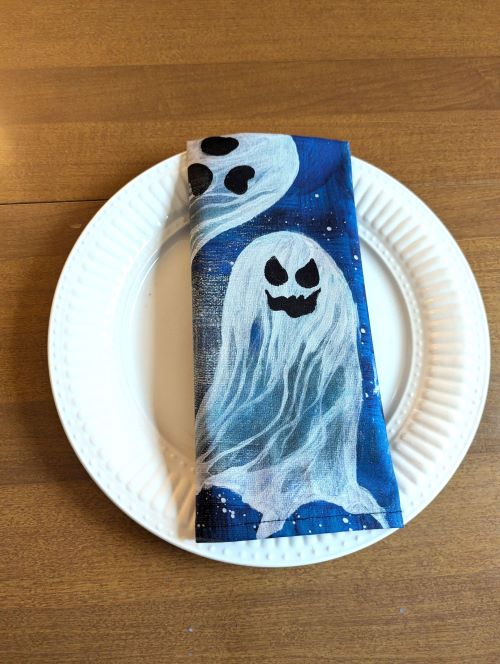 Spooky Ghosts Dinner Table Napkins - Image 5