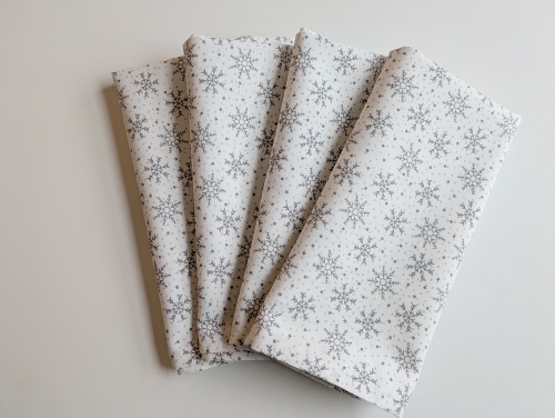 Silver Snowflakes Dinner Table Napkins - Image 6