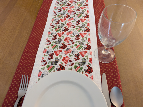 Hats and Mittens Burgundy Table Runner - Image 6