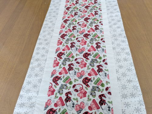 Hats and Mittens White Table Runner - Image 9