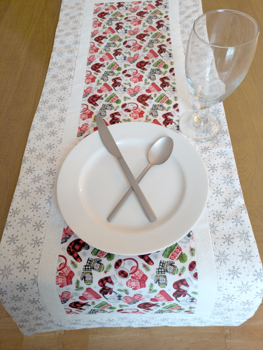 Hats and Mittens White Table Runner - Image 2