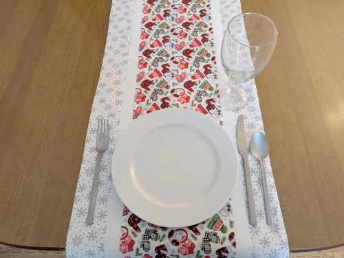 Hats and Mittens White Table Runner - Image 5