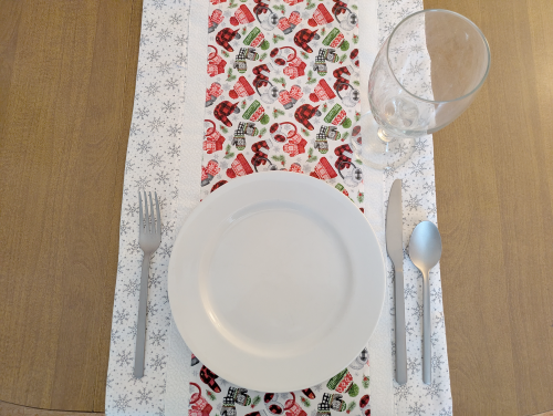 Hats and Mittens White Table Runner - Image 11