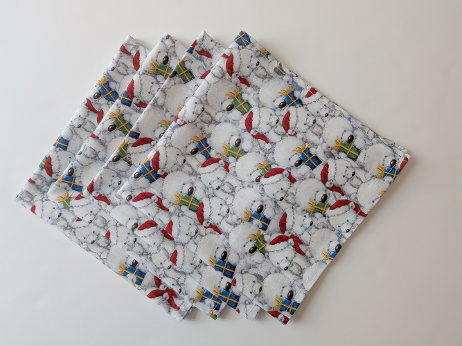 Merry Bear Gifts Dinner Table Napkins - Image 5