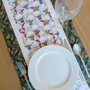 Merry Bears Gifts Table Runner Green