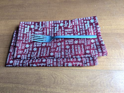 Seasons Greetings Dinner Table Napkins - Image 5