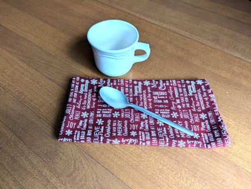 Seasons Greetings Dinner Table Napkins - Image 4