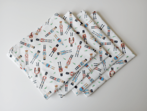Tin Shoulder Dinner Table Napkins - Image 9