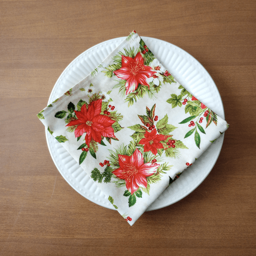 Classic Poinsettia Dinner Table Napkins - Image 3