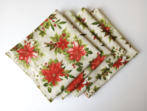 Classic Poinsettia Dinner Table Napkins - Image 7