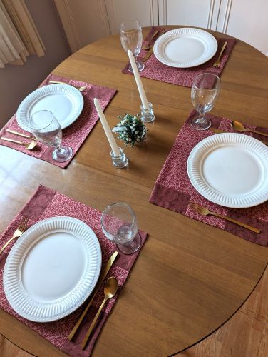 Bordeaux Damask Placemats - Image 4
