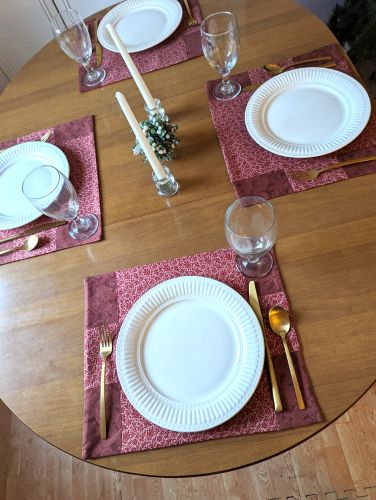 Bordeaux Damask Placemats - Image 10