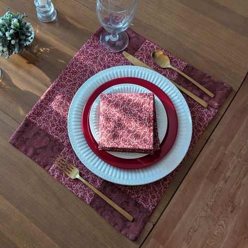 Bordeaux Damask Placemat Napkins Set