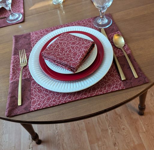 Bordeaux Damask Placemat Napkins Set - Image 3