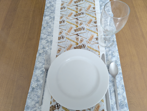 Rustic Sledding Table Runner Snow - Image 5