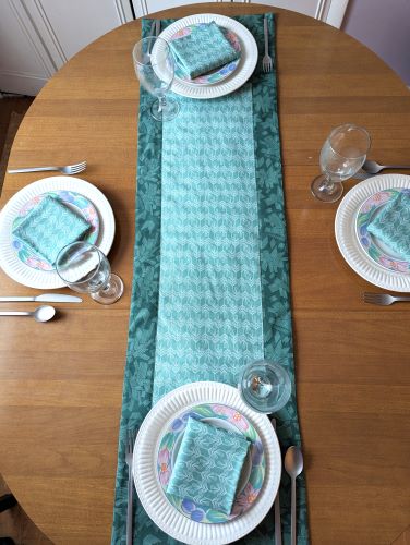Stone Sage Table Runner Napkin Set - Image 6
