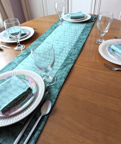 Stone Sage Table Runner Napkin Set - Image 7