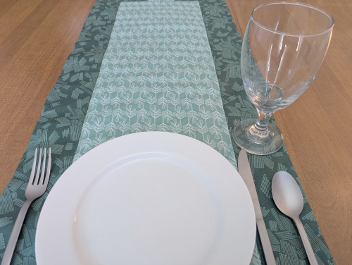 Modern Green Table Runner - Image 2