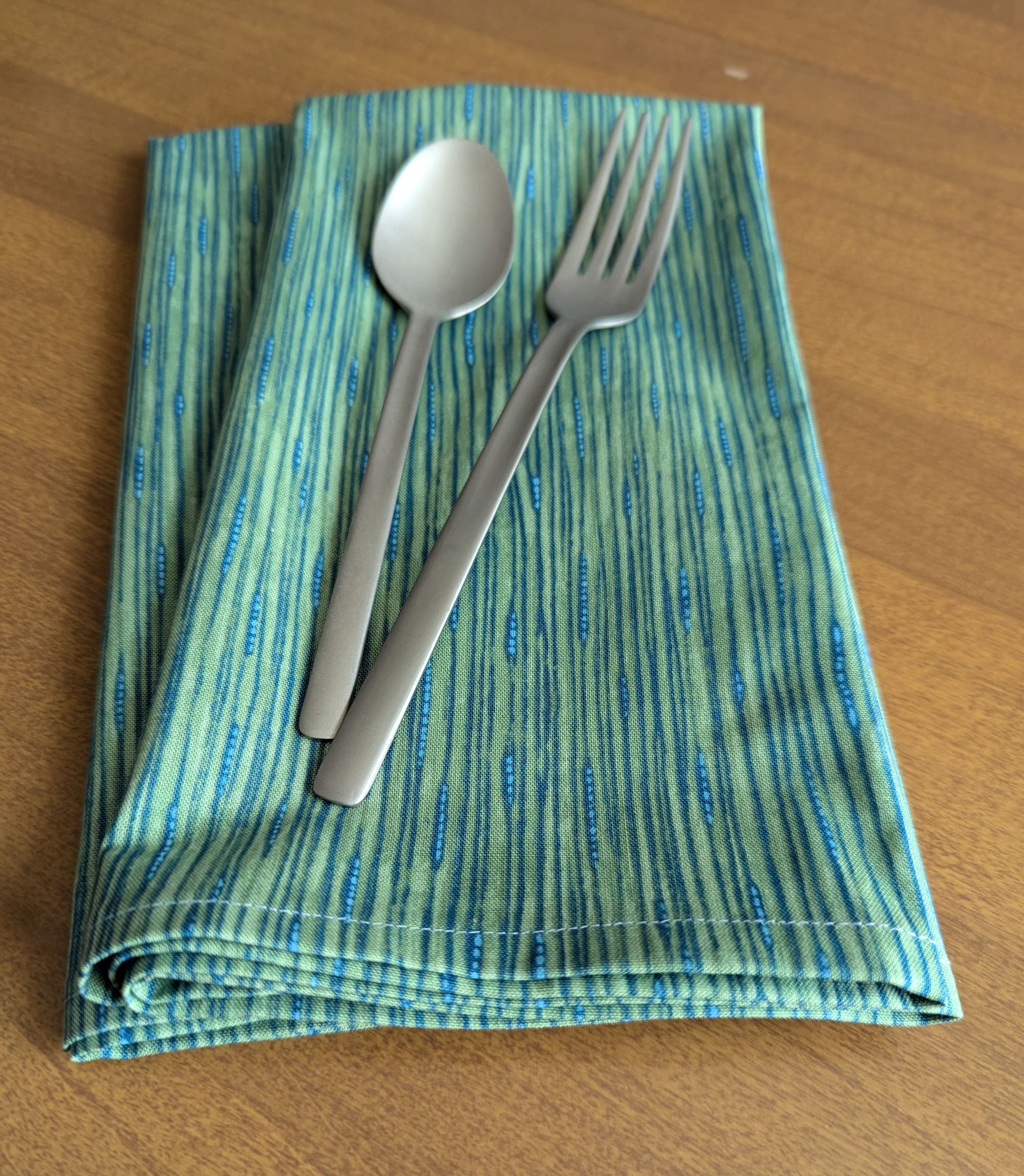 Tranquility Green Dinner Table Napkins - Image 12