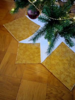 White Gold Tree Skirt Star