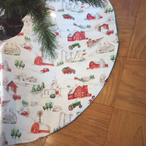 Farmhouse Christmas Tree Skirt