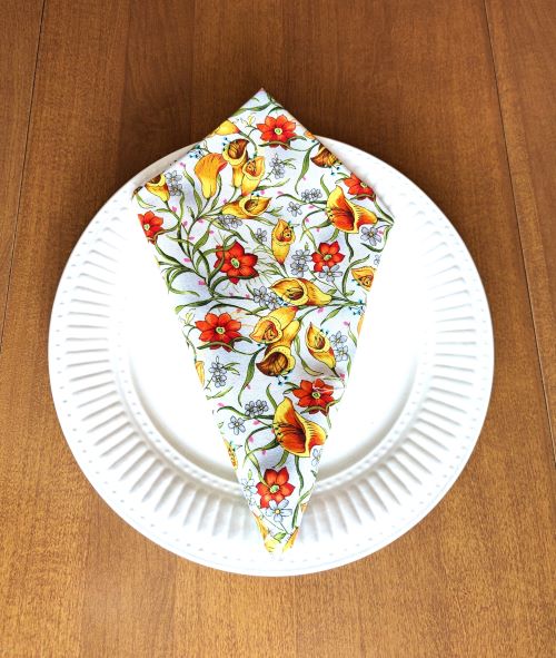 Retro Wildflower Dinner Table Napkins - Image 5