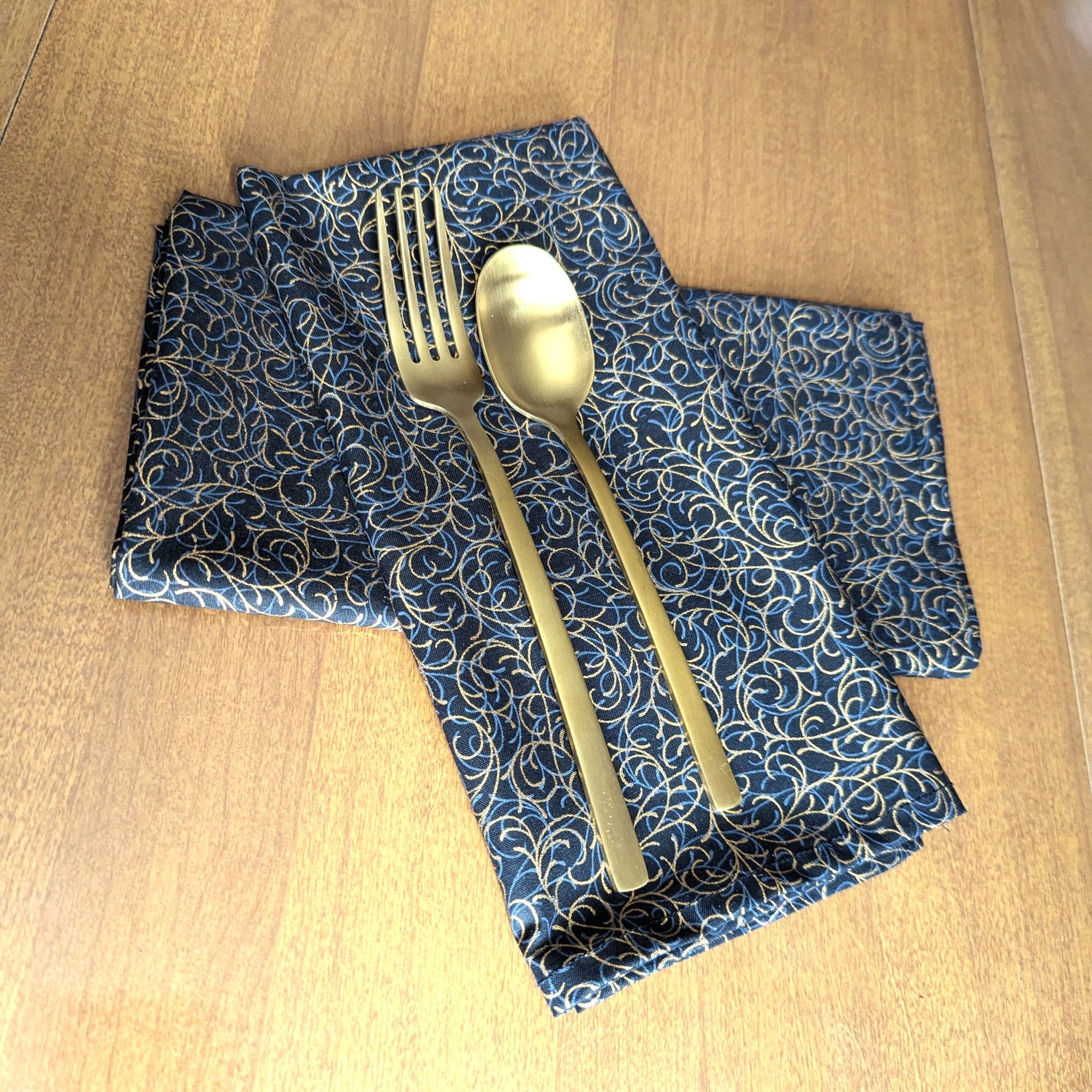 Black and Gold Dinner Table Napkins Fabric napkins Dining napkins Handmade Cotton Napkins Holiday Napkins Christmas Napkins Supreme Accents